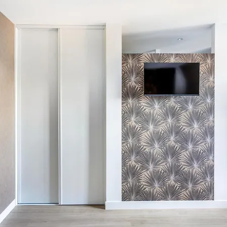 شقة Maison Preiss - Le 6 *